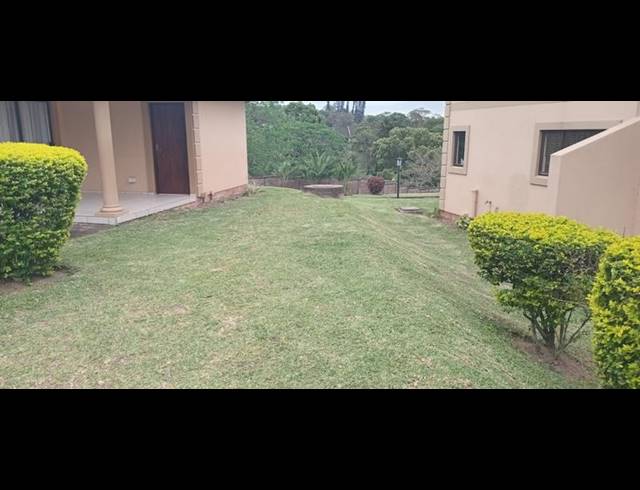 3 BEDROOM TOWNHOUSE FOR SALE IN THE WOLDS